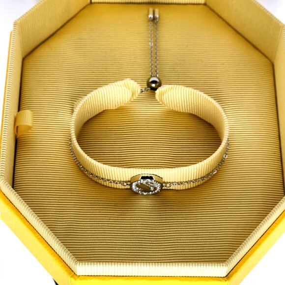 SWAROVSKI SIGNUM WOMEN'S BRACELET NWT - Picture 9 of 16